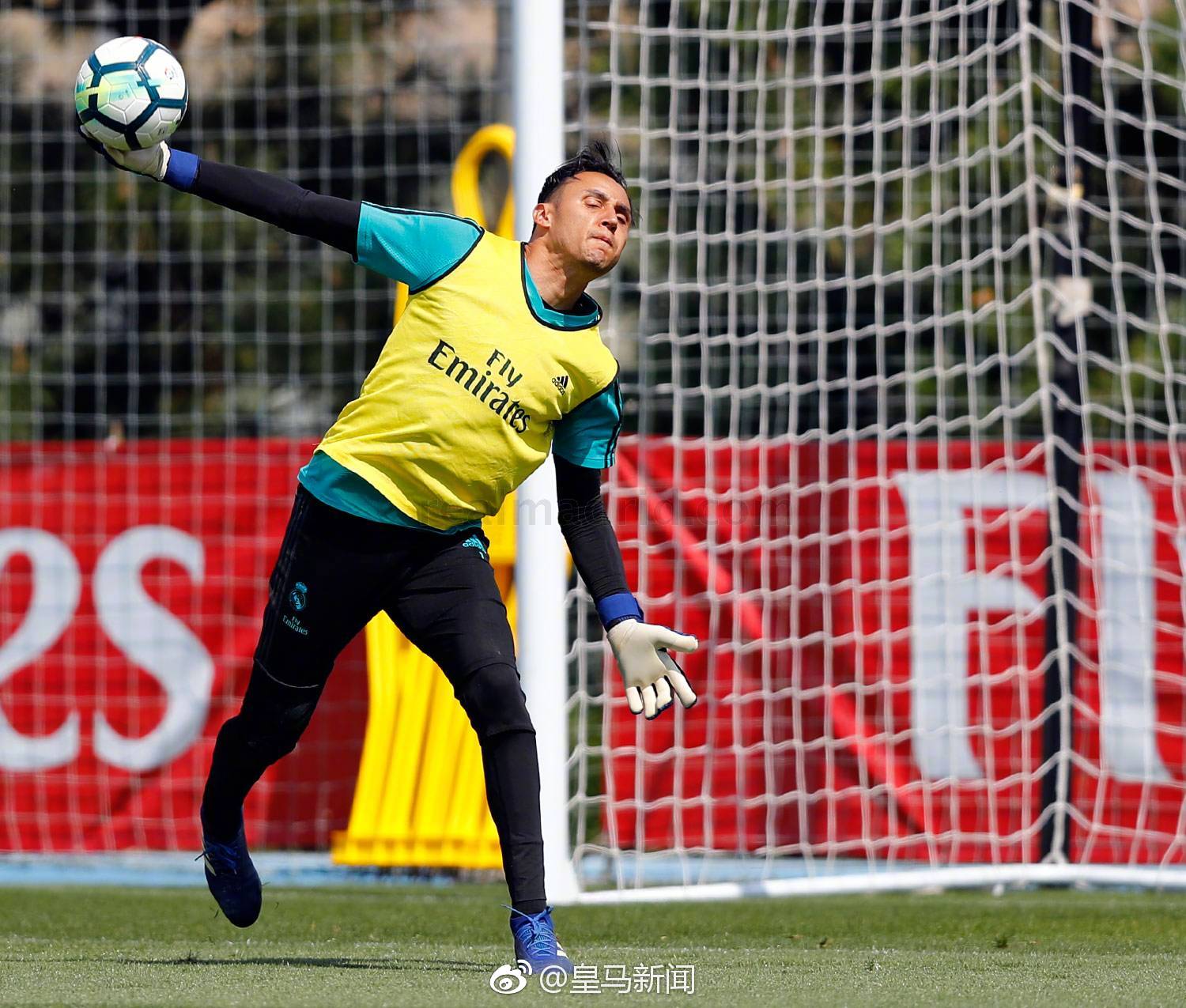 ayx官网包含北京首钢围绕NBA常规赛强势反弹今夜法兰克福备战德甲，这操作让人直呼：比利亚雷亚尔围绕欧篮联止住颓势的词条